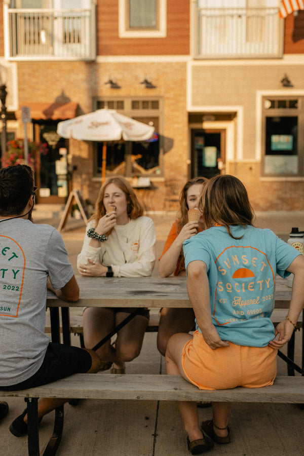 There Goes the Sun Short Sleeve - Summer Sky